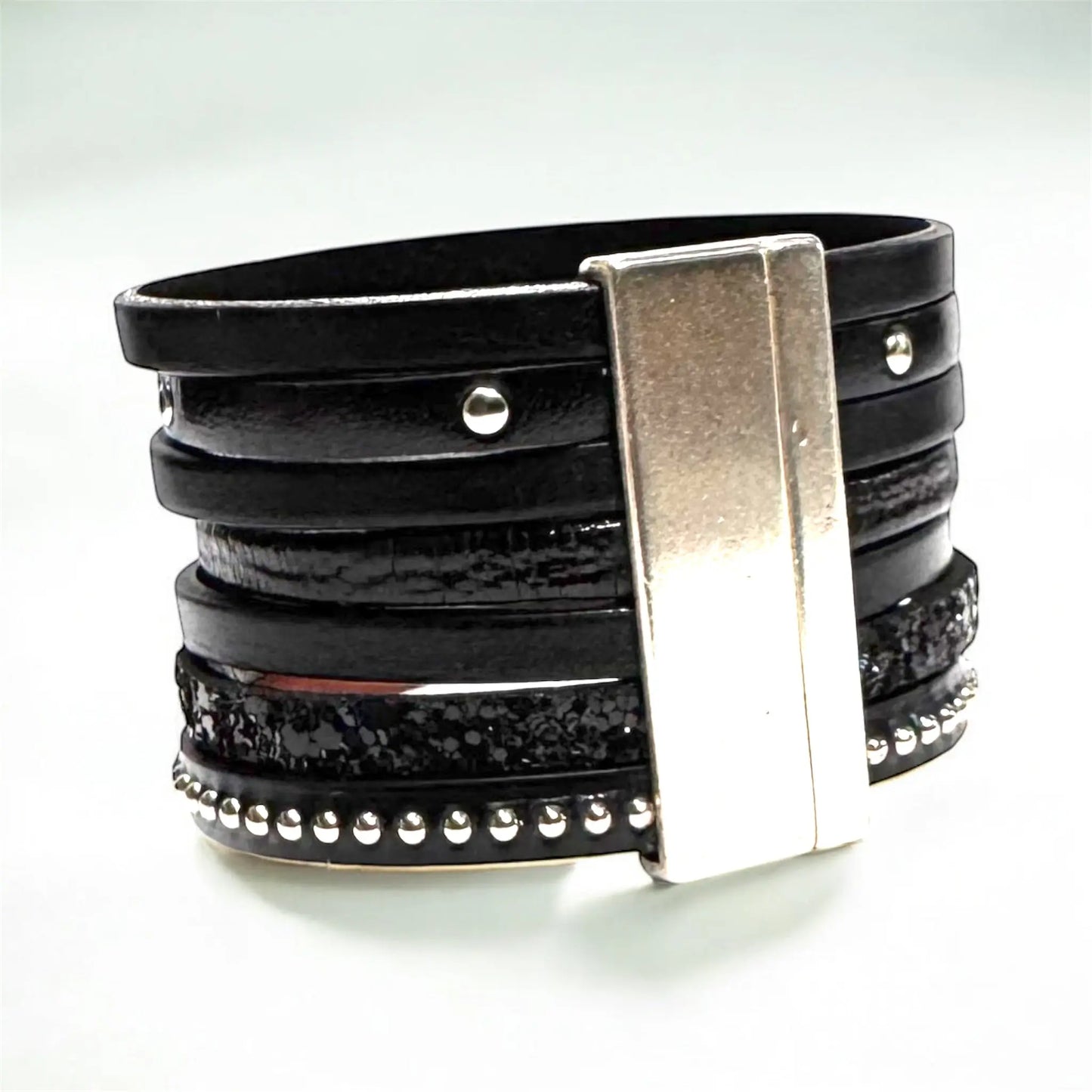 Manchette | Bracelet en cuir Buffalo Skull