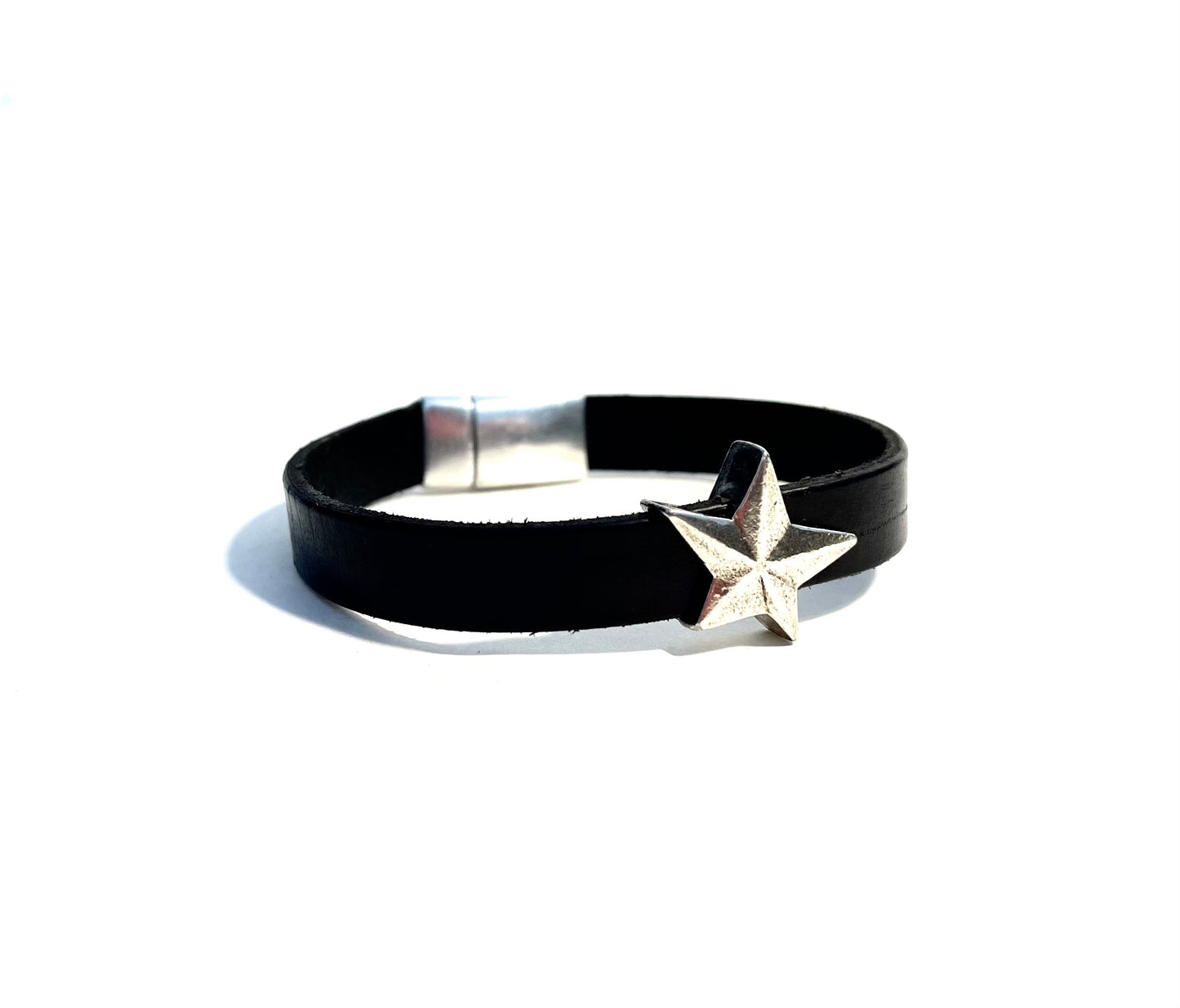 Bracelet en cuir noir et la "Big Stars" - Mahana Bijoux 